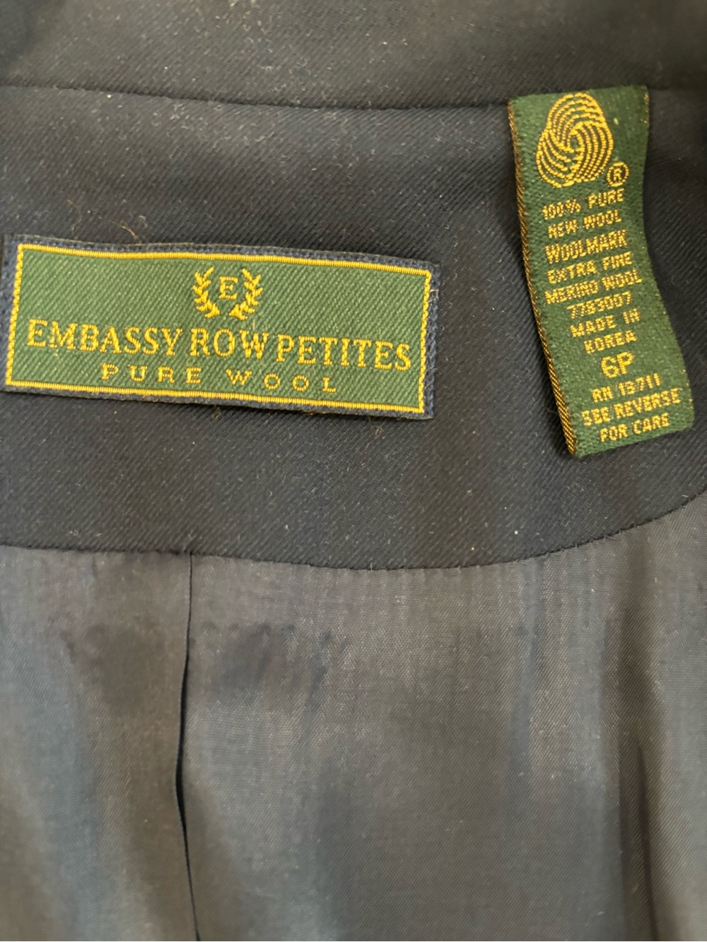 Embassy Row Vintage Wool Navy Crest Single-Breasted Women's Blazer - Picture 2 of 7